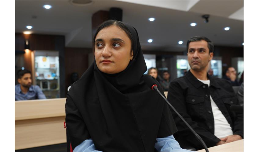 مراسم تجلیل  28