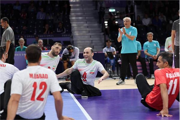 Paris Sitting Vo Iran Egypt  3