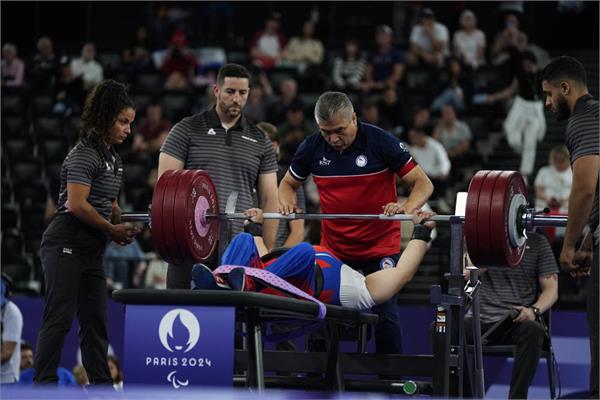 Powerlifting Bakhtiar & Jafari Paris  6