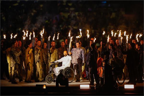 Opening Ceremony 1 16