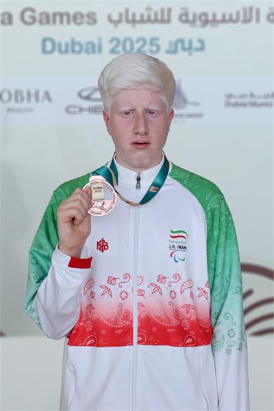Iranian boys goalbalists podium Dubai (1)