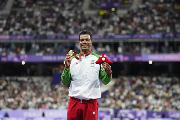 Afrooz Paris Report 17