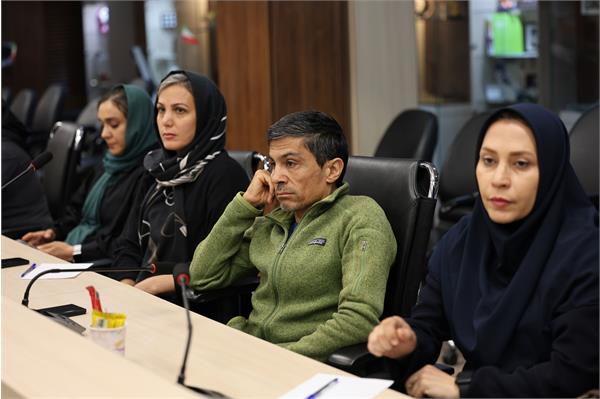 کارگاه آکادمی  25