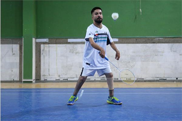 بدمینتون  23