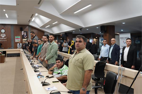 مراسم تجلیل  33