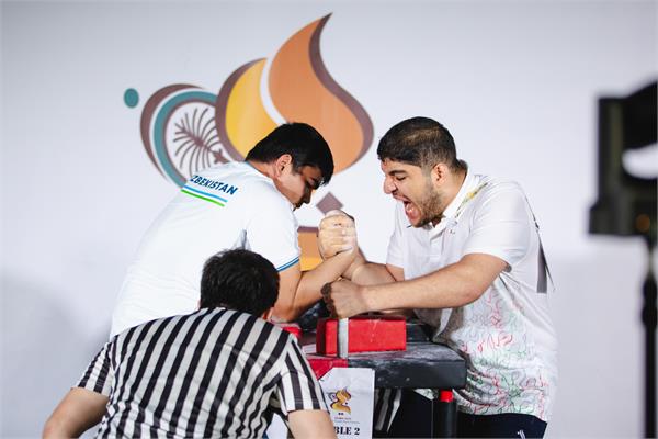 new armwrestling 48