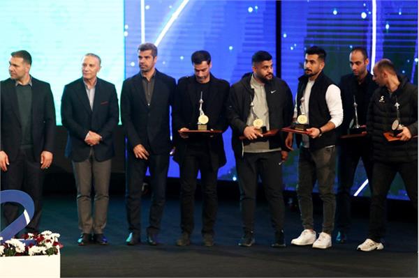 مراسم تجلیل از مدال آوران  18