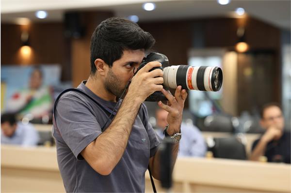 نشست خبری  29