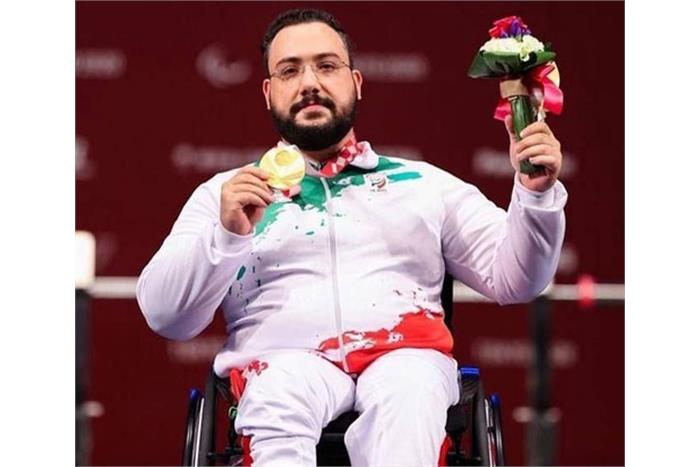 رستمی: با قدرت پای آرمان‌های‌مان می‌ایستیم