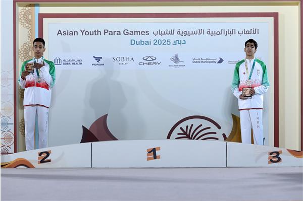 VI Swimming Horiz Nasiri (5)