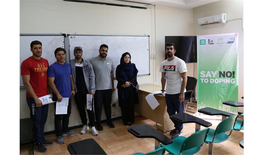 معاینه ورزرشکاران  4