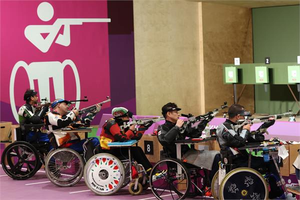 Tokyo Gallery Shooting 6