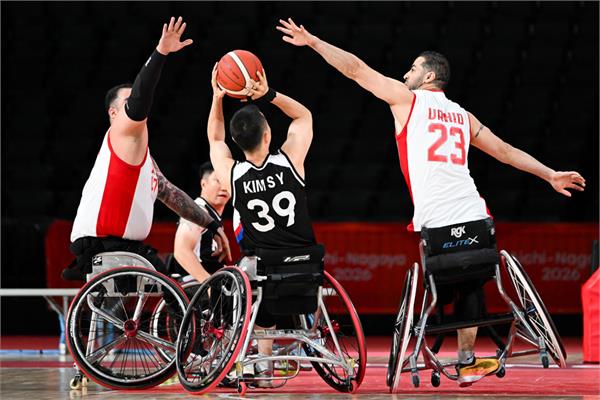Men's Wh Bas Iran vs S (8)