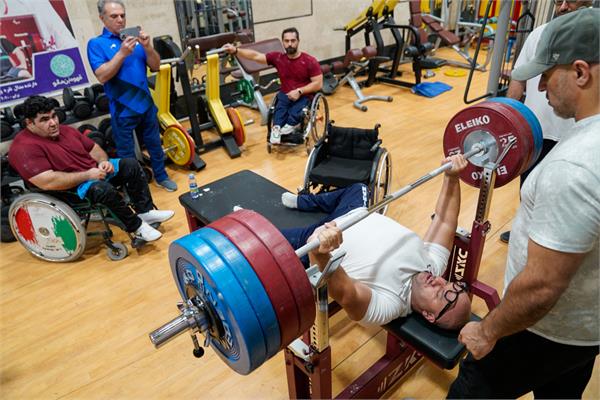 وزنه برداری  27