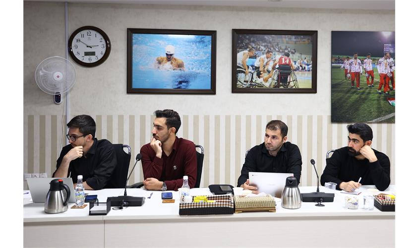 نشست آکادمی  1