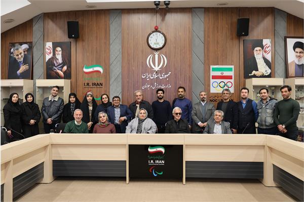 نشست جنبش  1