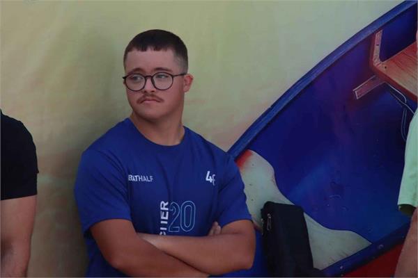 قایقرانی  44