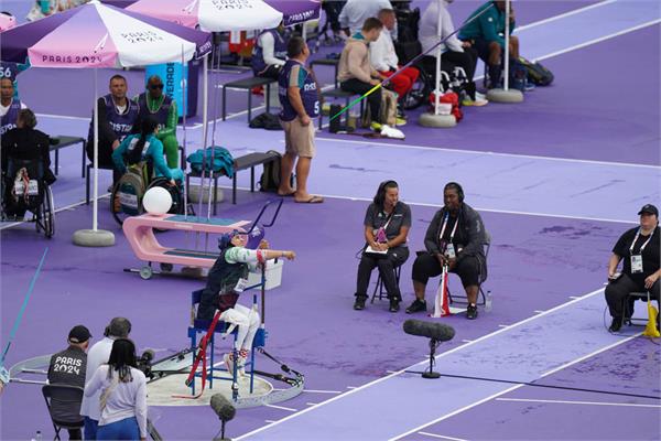 Elham Salehi Paris Bronze 14