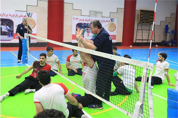 والیبال نشسته  22