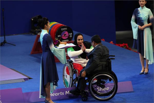 بانوان پاراوزنه‌بردار در بازی‌های پاراآسیایی 11