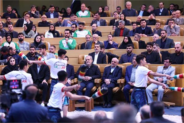 تجلیل ریاست جمهوری  10