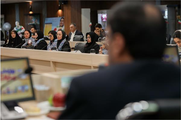 نشست بانوان  46