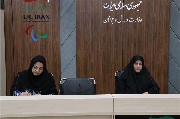 کارگاه اخلاق حرفه ای  35