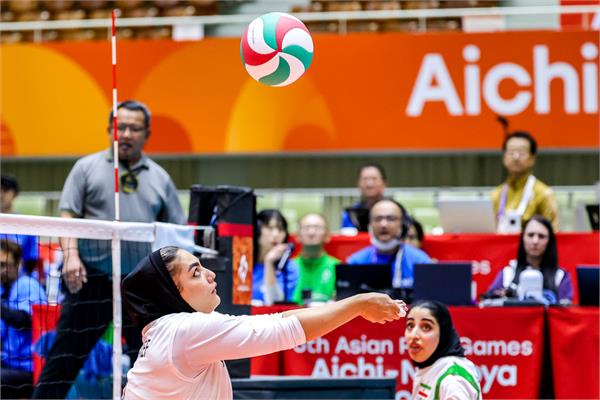 Women's S. Volley Iran China 14