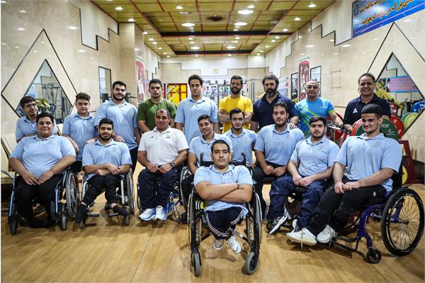 وزنه برداری جوانان  1