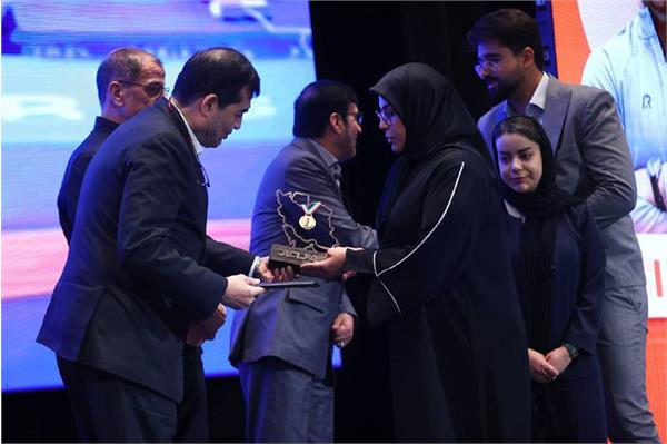 قهرمان ایران  24