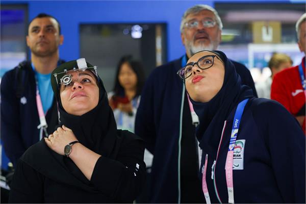 P4 Paris Javanmardi & Mirshafiei  2