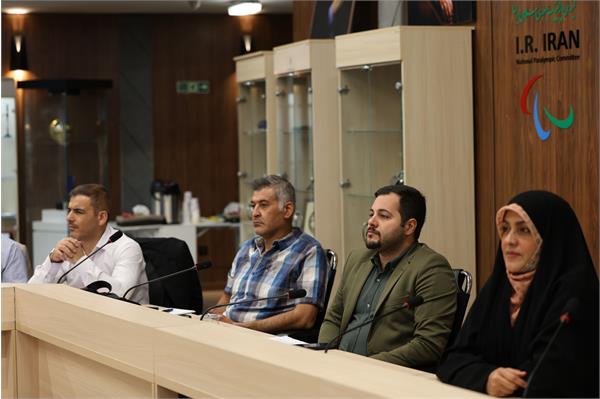 کارگاه آکادمی  38