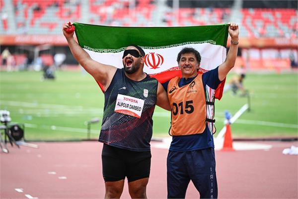 Para Athletics Ostovari 46