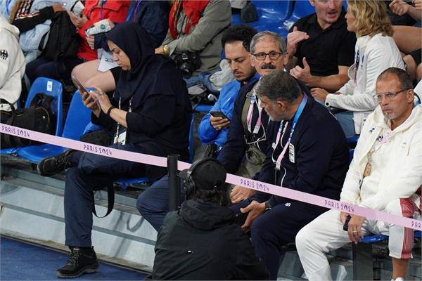 Meysam Banitaba Paris Silver 14