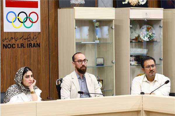 سمینار تخصصی «ریشه های روان شناسی ورزشی؛ بازخوانی بنیادهای فلسفی، اخلاقی و دینی مداخلات روان شناختی» 25