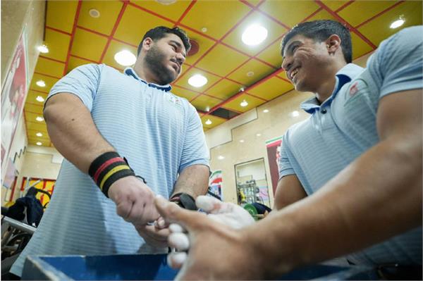 وزنه برداری جوانان  32