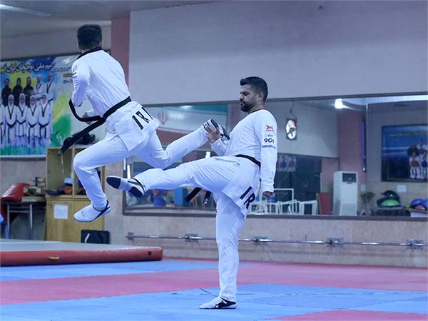 پاراتکواندو  12