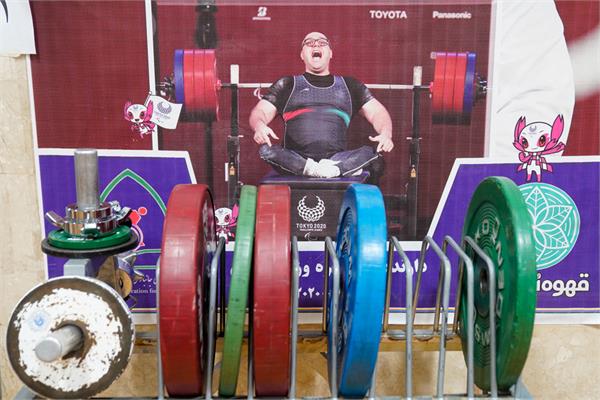 وزنه برداری  8