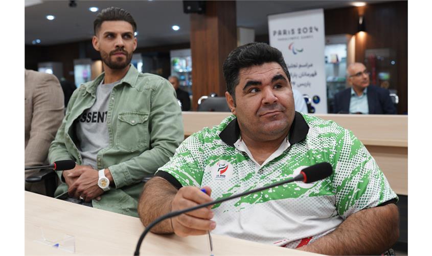 مراسم تجلیل  31