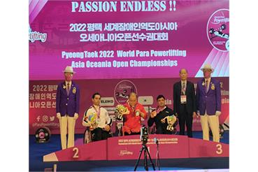 مدال نقره و برنز به جعفری رسید / رضی،غریب شاهی، صیادی و امین زاده در بخش آقایان ...