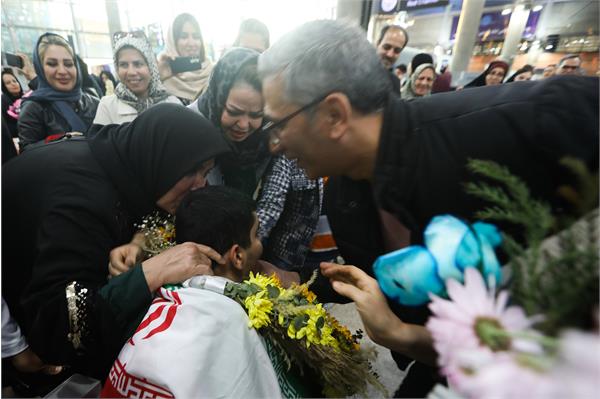 Iran Return from Dubai Mahdi Nasiri 12