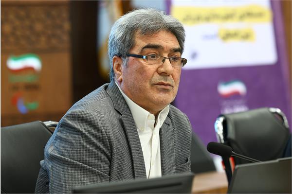 سمینار تخصصی «ریشه های روان شناسی ورزشی؛ بازخوانی بنیادهای فلسفی، اخلاقی و دینی مداخلات روان شناختی» 24