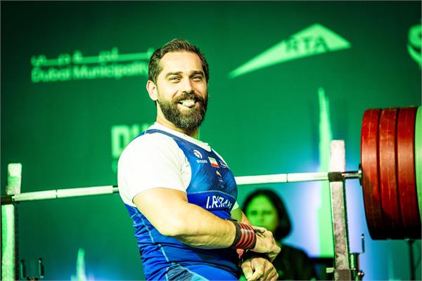 وزنه برداری نهایی  4