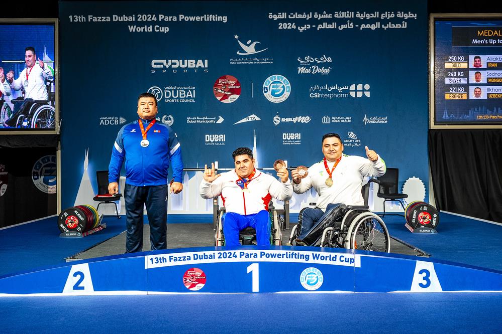 وزنه برداری سه 4