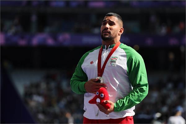 Ali Pirouj Silver & Nikparast Paris 8