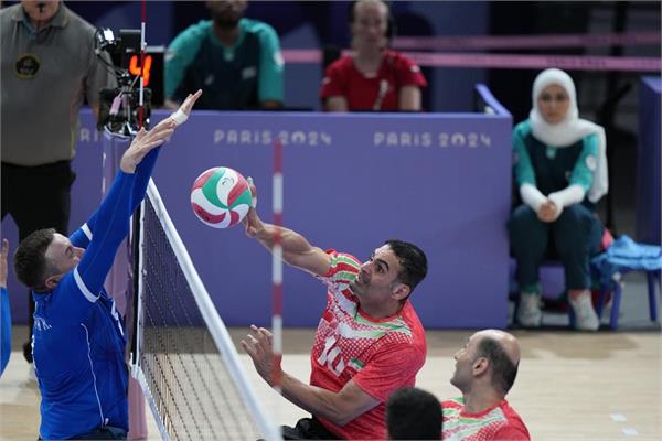 S Volley Iran Ukraine 13