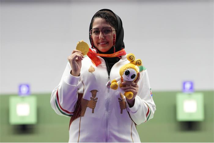 طلای فائزه احمدی و نقره ساره جوانمردی در تپانچه بادی ۱۰ متر آیچی-ناگویا ۲۰۲۶