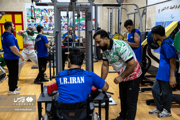 مچ اندازی  25