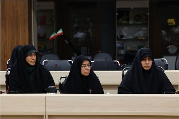 نشست ناگویا  37