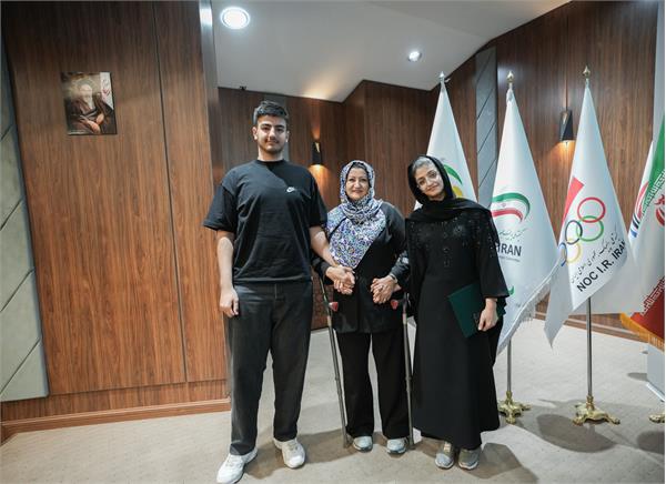 نشست بانوان  1